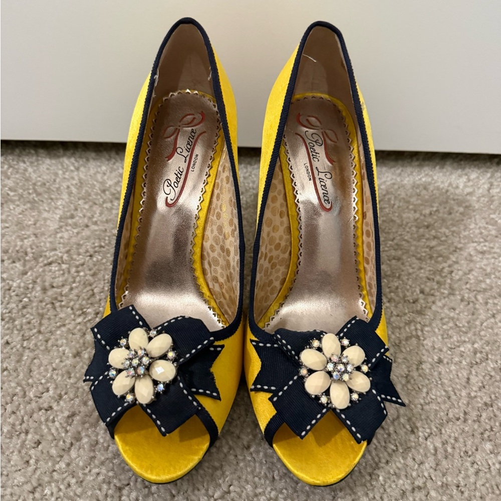 Poetic License Yellow Peep-Toe Pumps with Navy Bow and Jewel Cluster